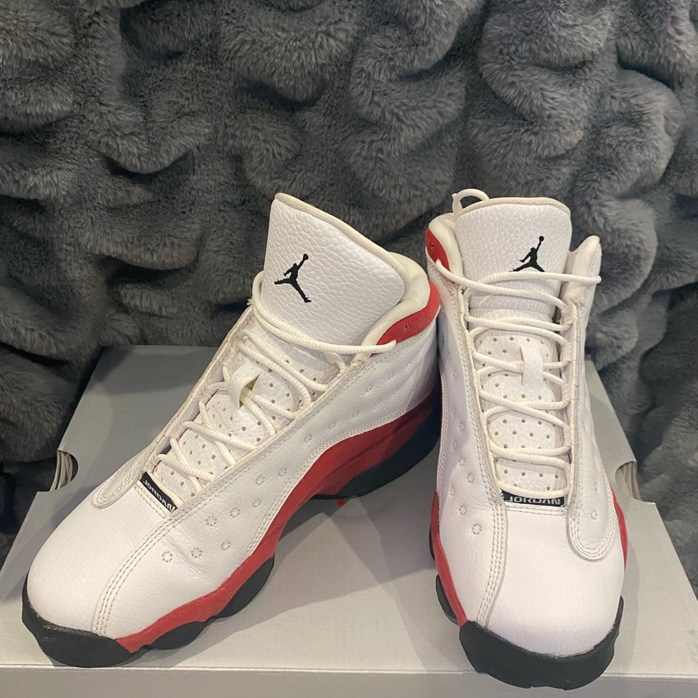 AIR JORDAN
